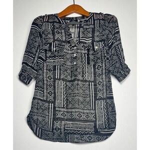 Angie Sheer Blouse Top Womens Small Black White Tribal Print 3/4 Sleeve‎ V Neck